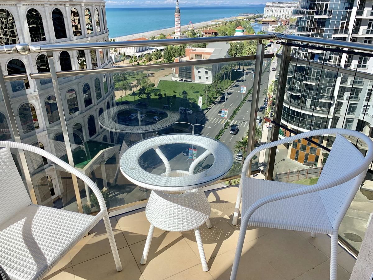 Отель Hotel Orbi Sea Towers Батуми