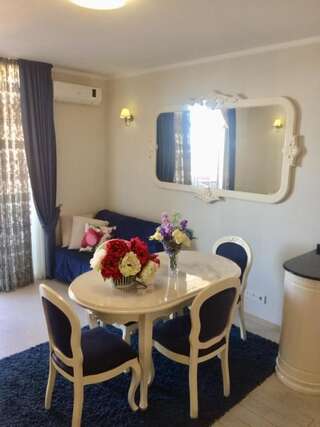 Отель Hotel Orbi Sea Towers Батуми Апартаменты с видом на море-39