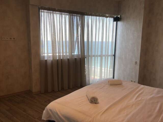 Отель Hotel Orbi Sea Towers Батуми-25