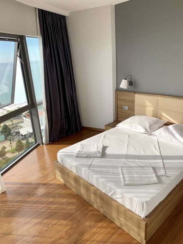 Отель Hotel Orbi Sea Towers Батуми-36