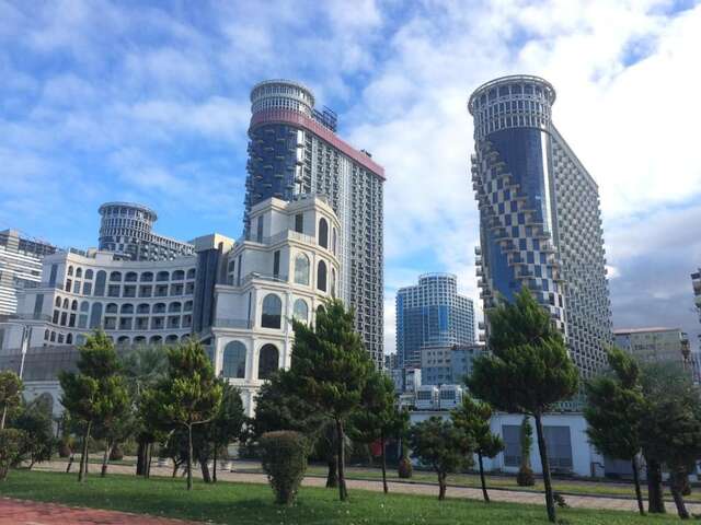 Отель Hotel Orbi Sea Towers Батуми-49