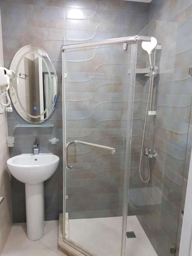 Отель Hotel Orbi Sea Towers Батуми-77
