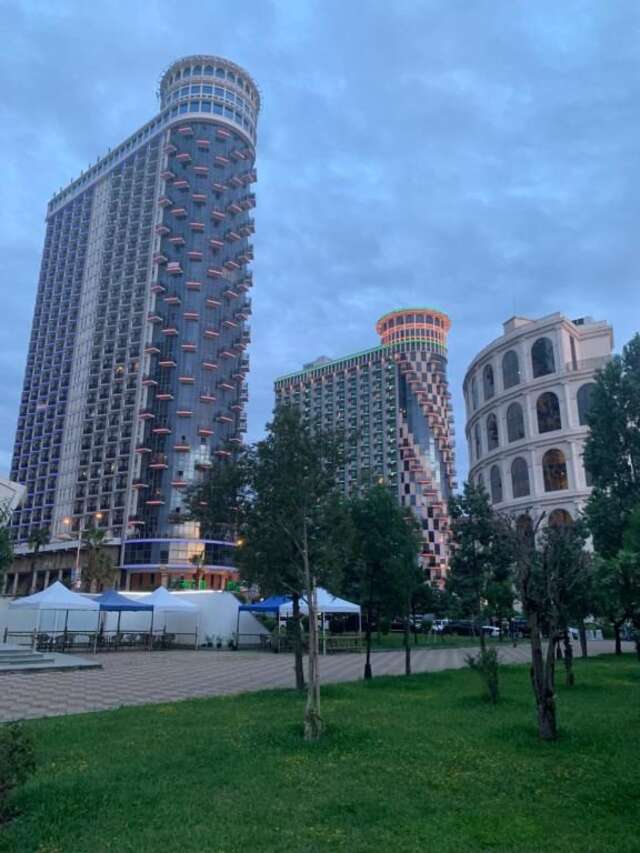 Отель Hotel Orbi Sea Towers Батуми-89